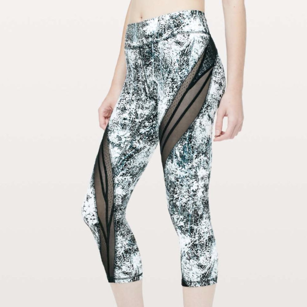 Lululemon Never Still Crop *21" Wildwood White Multi / Nocturnal Teal